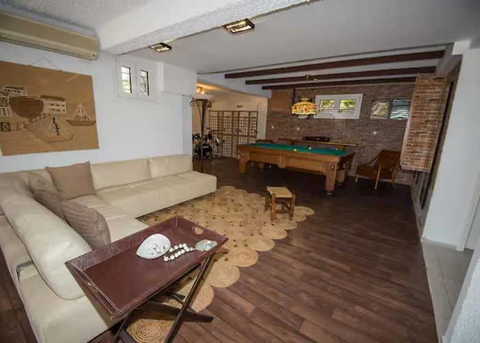 Hydra Bay - Vip Villa