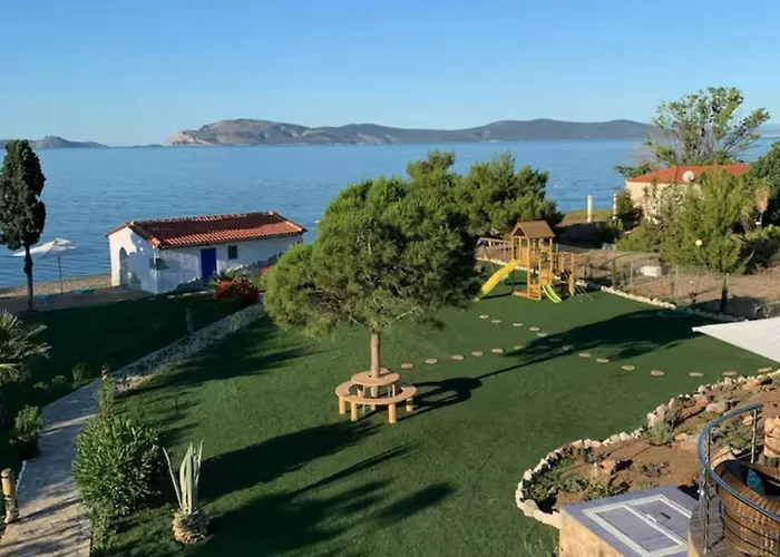 Hydra Bay - Vip Pigadhia (Argolis)